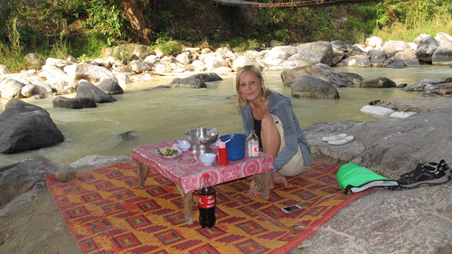 Iwona nad rzeką 01.jpg